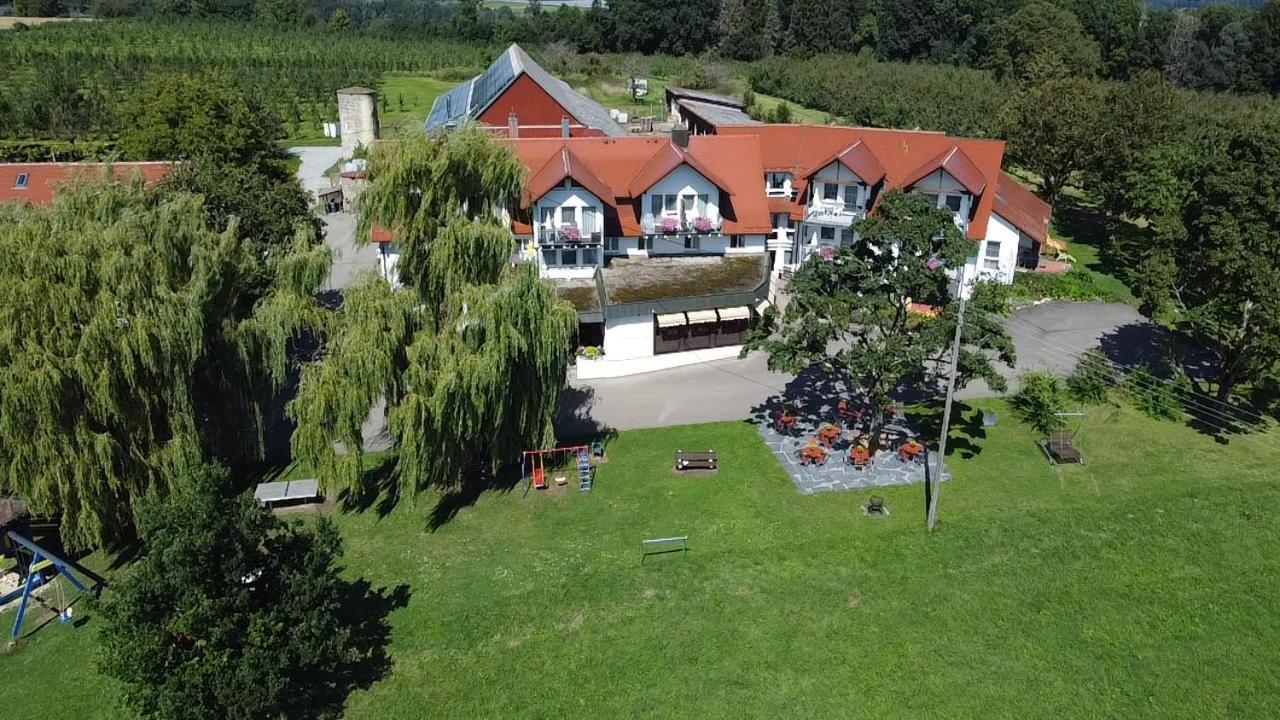 Landhotel Schellenberg Uberlingen Dış mekan fotoğraf
